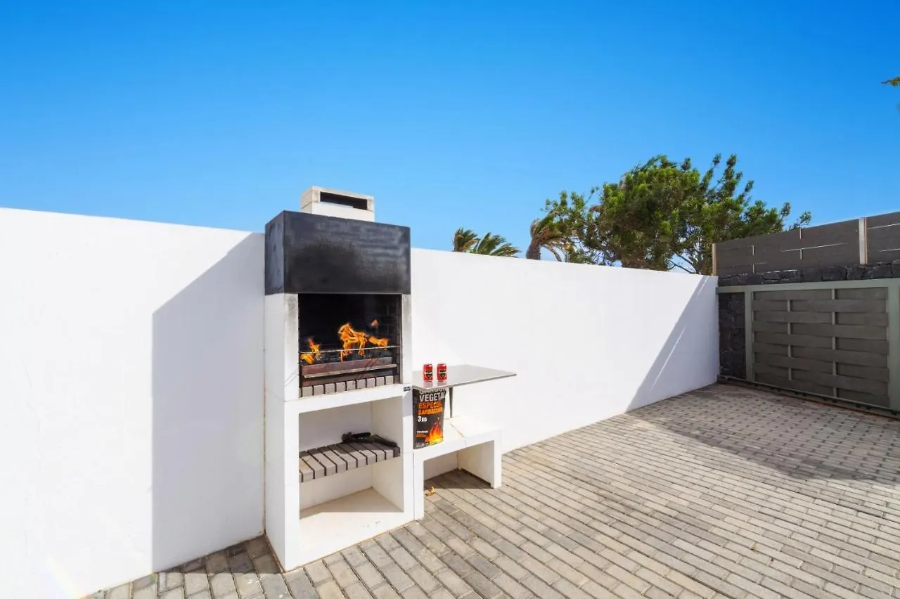 Villa Wave 2 By Villa Plus Playa Blanca  Spanien
