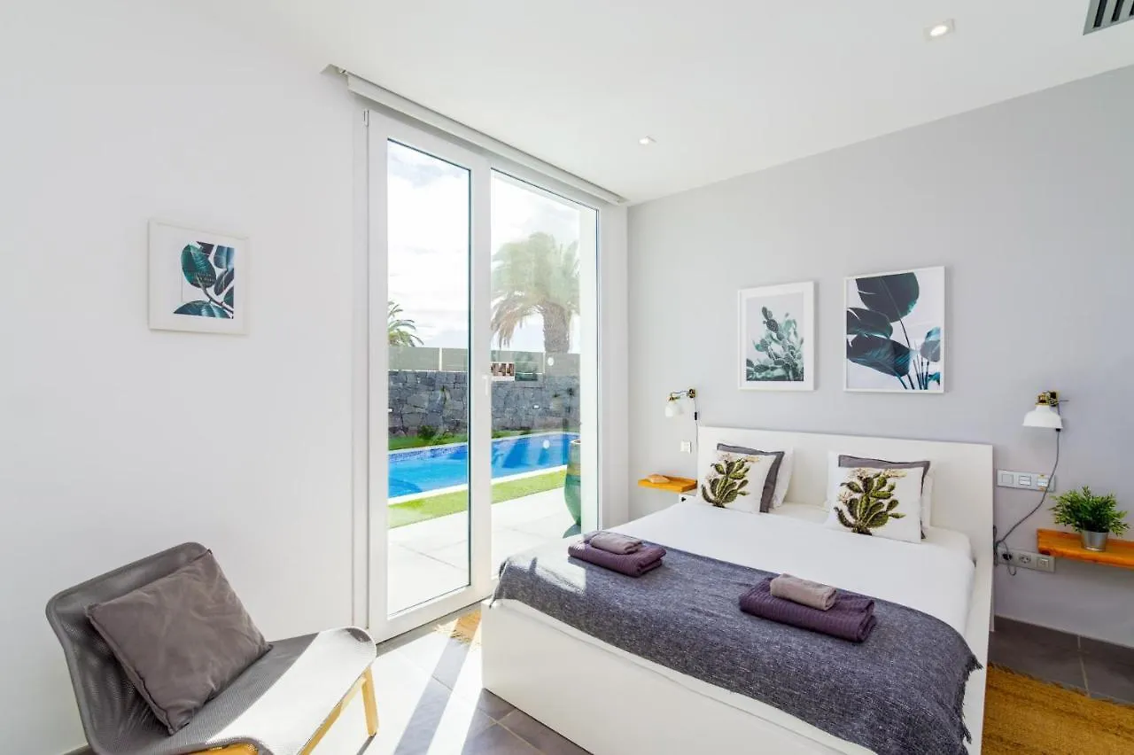 Villa Wave 2 By Villa Plus Playa Blanca  Spanien