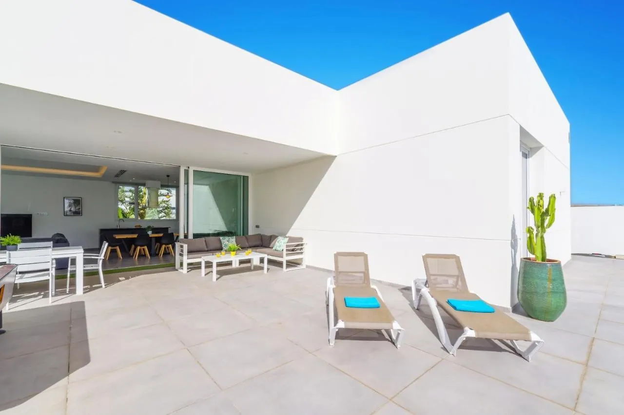 Villa Wave 2 By Villa Plus Playa Blanca